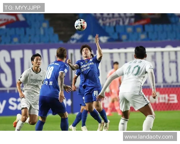 济州联与蔚山现代对决分析及比赛前景展望