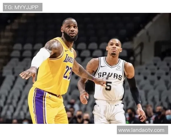 湖人对阵马刺精彩赛事在线直播全程回顾与分析